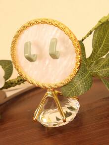 1pair Women's Simple Geometric Square Design High-End & Versatile Stud Earrings - Olive Green - View 4