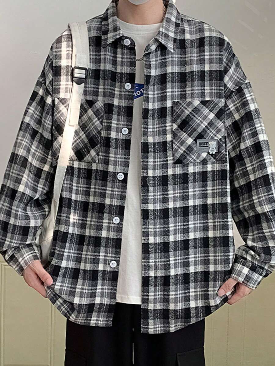 男款格紋寬鬆戶外夾克,雙口袋設計 - 黑與白 - 查看 1