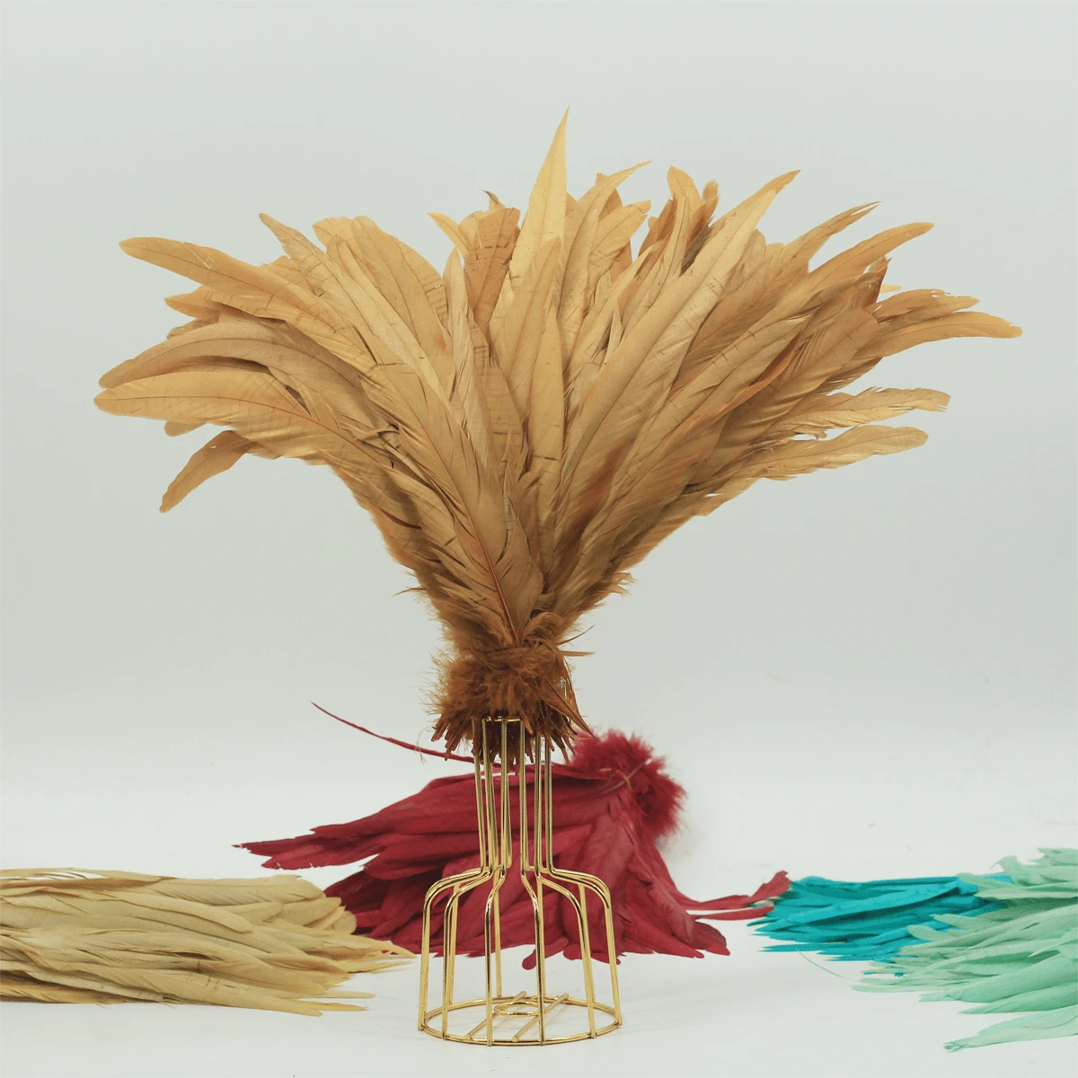 10-100pcs/Pack Decorative Feathers For Garment, Headband & Diy Craft, 20-30cm Long - No. 26 red coffee - View 1