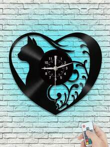 1入組黑膠唱片牆掛鐘。七種顏色led燈,遙控燈光控制功能。我喜歡貓,可愛寵物,小貓咪,愛的元素時鐘。靜音走時,沒有嘀嗒聲。客廳,臥室,書房家居裝飾牆鐘。寵物貓主題鐘,貓奴禮物。 - 遙控燈控款 - 查看 5