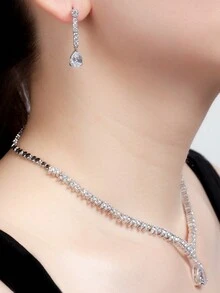 1 組 3 件簡單婚紗配件立方氧化鋯項鍊和耳環套裝婚禮派對項鍊首飾 - 銀色 - 查看 4