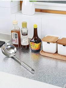 1張廚房防潑水牆紙剝離式鋁箔接觸紙自粘防油耐高溫墻貼,可用於櫥台抽屜擋板和架子擋板 - 銀色 - 查看 9