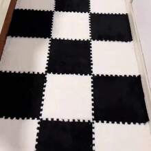 1套5入組黑白色毛絨泡沫拼版卧室地毯,適用於床頭,可洗且可剪裁的地毯或坐墊 - 黑色 - 查看 8