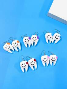 1pair Funny & Cute Cartoon Flower Shaped Earrings With Creative Smiling Face & Simulated Teeth Design, Unisex Party Streetwear Jewelry, Creative Gift For Girlfriend On Date - Multicolor - View 1