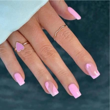 24入組按壓式假指甲,附果凍膠和指甲文件,短方形法式和粉色心形紋路設計升級你的風格,適用於女性/女孩日常穿著 - 彩色 - 查看 1