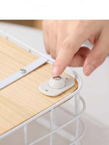 4 件裝家用移動底座黏性滾輪,無需鑽孔,適合垃圾桶 - 白色 - 查看 5