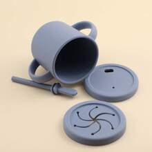 硅膠嬰兒餵食套裝,9件裝,包括可愛吸盤碟、可調節圍兜、柔軟的湯勺和叉子、有蓋零食杯和飲水杯,非常適合剛斷奶的寶寶,新款式的餐具套裝 - 藍色 - 查看 7