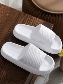 Women Anti-Slip Soft Bottom Wear-Resistant Thick Bottom Slippers, Indoor Home EVA Material Thick Bottom House Slippers, Halloween