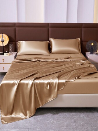 4pcs Satin Bedding Set (Bed Sheet, Fitted Sheet, Pillowcases)