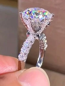 1個迷人的立方氧化鋯女性戒指,適用於婚禮、訂婚派對首飾禮物為情人節