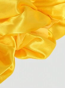 Vestido Formal de Princesa Amarelo com Detalhe Plissado para Jovem Menina