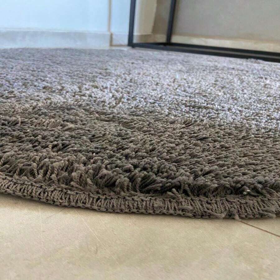 Tapete redondo 1,50 x 1,50 pelo médio para sala - Cinza - Visão 1