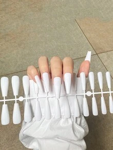 96入組磨砂長棺材形狀純色假指甲,可自己進行美甲,附帶4片果凍膠和4個指甲沙板 - 彩色 - 查看 2