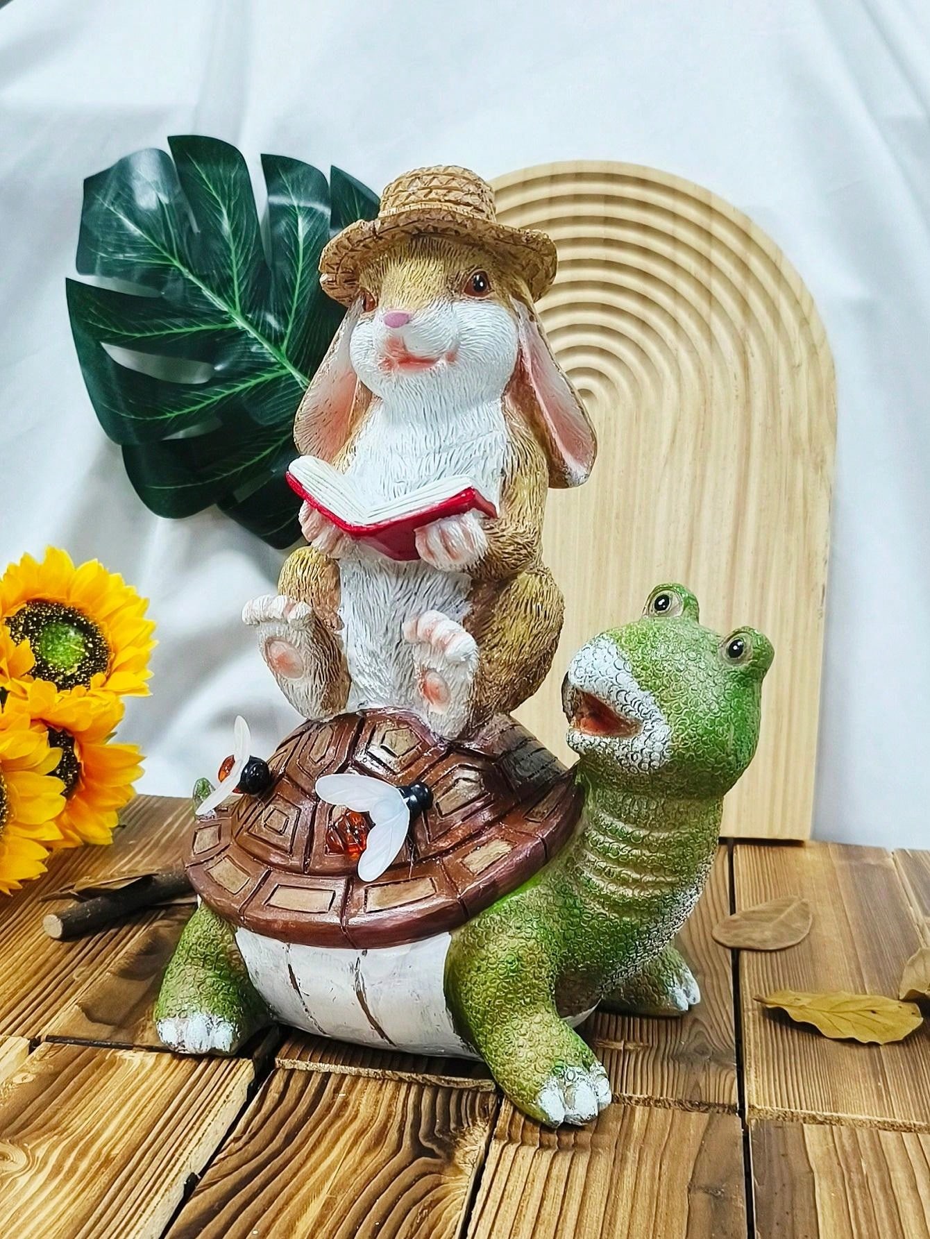 A Cute Catoon Polyresin Tortoise And Hare Statue Solar Powered LED ...