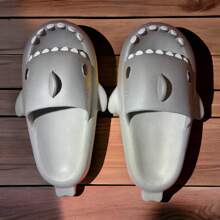 Sharky chanclas de tiburon para hombres. - Gris - Ver 4