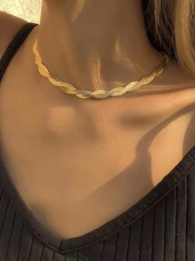 Gold Handmade Knitted Stainless Steel Necklace For Women, New And Personalized Collarbone Chain, Non-Collision Design - Yellow Gold - View 13