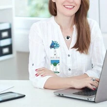 1pc Funny Retractable Badge Reel, Cute Retractable Name Badge Holder For Nurse Doctor Student Worker Volunteer - Baby Blue - View 4