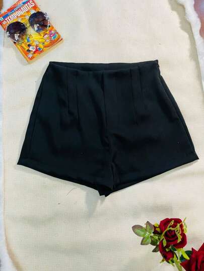 HONGDA VARIEDADES Short novo feminina com ziper na esquerda sem bolso Material de sega gelada e com pouco de Material  algodão.