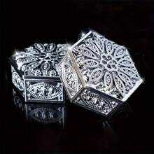1pc European-Style Electroplated Gold/Silver Plastic Hollow Floral Pattern Wedding/Party Favor Box, Gift Box - Gift Box (1 Piece) - View 10