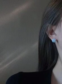 1對復古,簡約,優雅的s925純銀鍍14k圓形耳釘,鑲有鋯石裝飾,適合女性日常佩戴和場合婚禮訂婚新娘珠寶飾品 - 銀色 - 查看 3