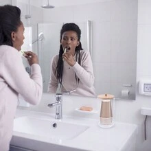 2个装一次性塑料纸杯分配器，浴室亚克力棉签盒带竹盖，清洁棉签收纳盒，适用于冲洗杯，浴室盥洗台面 - 彩色 - 查看 7