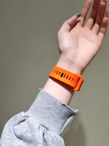 1条运动硅胶表带，兼容 42mm、38mm、40mm、41mm、44mm、45mm、46mm、49mm，时尚智能手表替换表带，适用于Series Ultra2、Ultra SE2、SE 11、10、9、8、7、6、5、4、3、2、1，男女通用 - 橘色 - 查看 3
