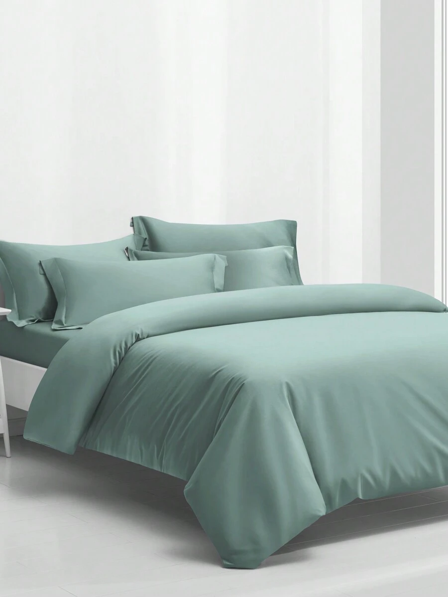 1pc Fashionable Simple Style Moss Green Solid Color Flannel Duvet Cover Soft & Breathable Bedding Set For Home - Multicolor - View 1