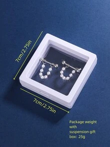 1對時尚性感的人造珍珠乳頭環,設計有珍珠鏈條,0.63英寸不過敏不鏽鋼酒吧。附浮動禮品盒 - 是送給你的女友或閨蜜的絕妙禮物。也可選擇不帶禮品盒的選項！ - 白色 - 查看 5