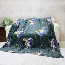 1條太空溜冰人絨毯,數字印刷,柔軟舒適,方便攜帶,適用於野營和野餐