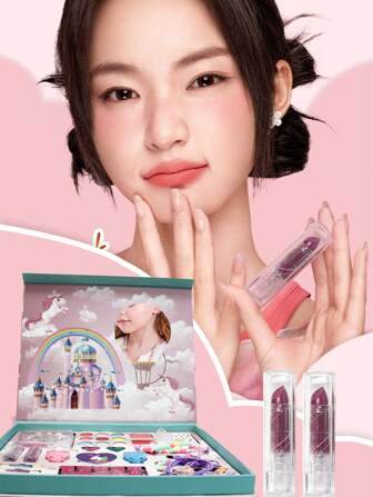 美容化妆玩具，时尚精美化妆玩具和DIY时尚套装，时尚化妆套装。女孩玩具。产品设计友好且无害，是儿童最特别的化妆品。送给孩子的好礼物。化妆甜蜜的材料。，儿童化妆套装，儿童化妆，儿童化妆套装