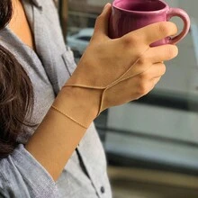 1 件超閃亮簡約全水鑽交叉設計女手鍊 - 金色 - 查看 2