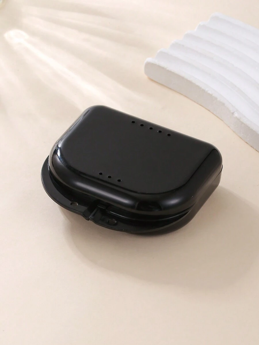 A Simple Oral Dental Product With Holes For Small Tooth Boxes, Denture Boxes, Denture Boxes, Retainers, Small Tooth Boxes - Black - View 1