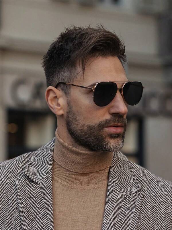 نظارات شمسية رجالية من إطار معدني أسود بطراز نصف بيضاوي، أنيقة للاستخدام في الهواء الطلق للحماية من أشعة الشمس، نموذج عرض نظارات شمسية نظارات الشمس اكسسوارات للشاطئ نظارات الشمس تظليل لأجازات الصيف والسفر والأنشطة الخارجية