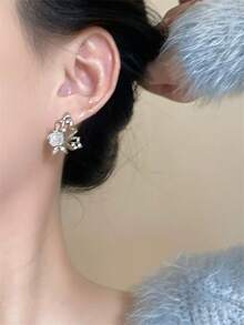 1pair Silver-Color Alloy Butterfly And White Rose Shaped Rhinestone Stud Earrings For Women, Personalized Design, Fresh And Lovely Jewelry - Multicolor - View 7