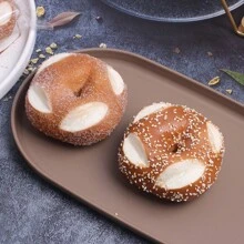 2 mô hình bánh mì Bagel hình trái tim, đồ trang trí bánh mì Bagel làm từ bột chua nguyên cám, đạo cụ chụp ảnh thực phẩm, trang trí nhà bếp - màu nâu - Xem 5