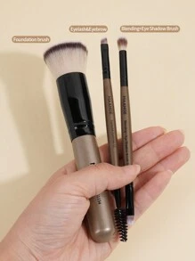 MAANGE 3 Stück professionelles Gesichtsbürsteset mit Transportkoffer, Foundation Pinsel, Wimpern- & Augenbrauenpinsel, Blending- & Lidschattenpinsel, Make-up Werkzeuge mit weichen Fasern für einfachen Transport, Pinsel für unterwegs