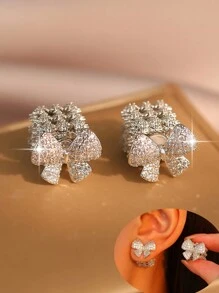 1 对经典蝴蝶结奢华立方耳钉，适合女士礼服约会情人节礼物 - 銀色 - 查看 1