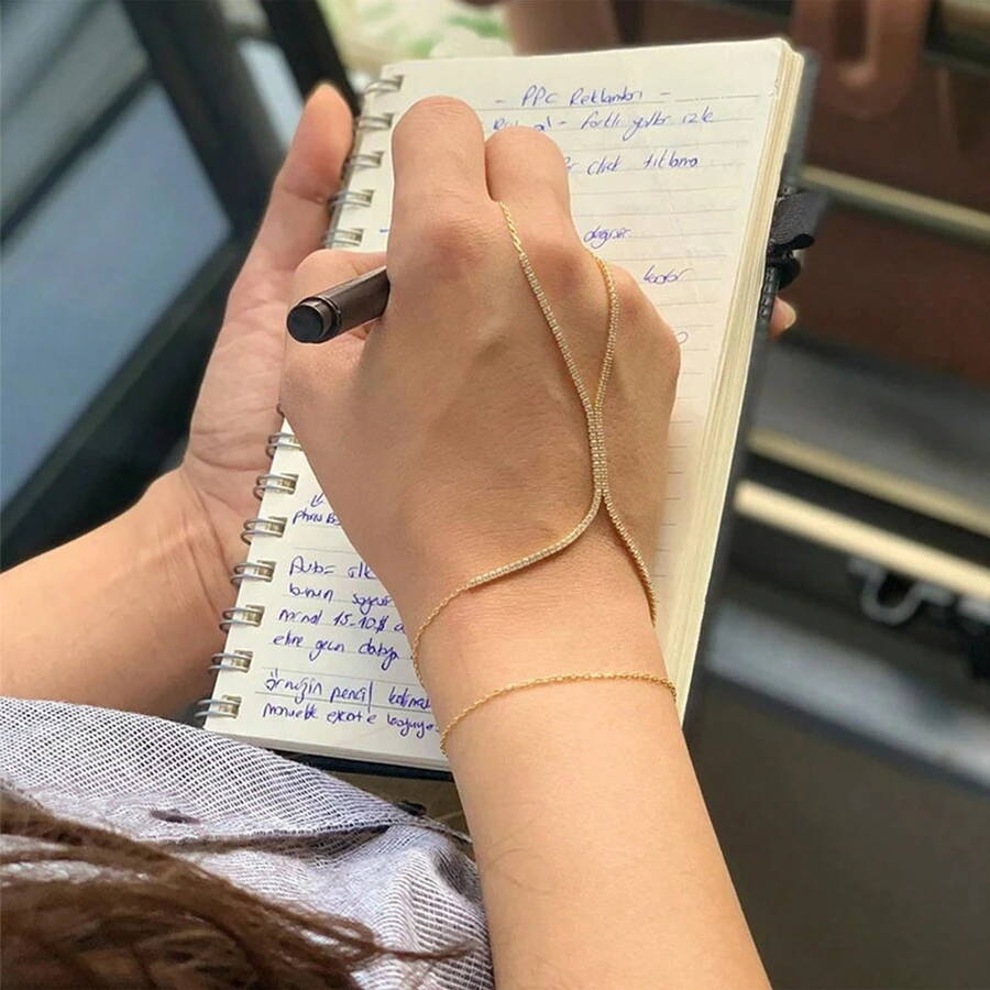 1 件超閃亮簡約全水鑽交叉設計女手鍊 - 金色 - 查看 1