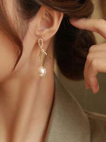 1pair High-End Luxurious Faux Pearl & Rhinestone Decor Butterfly Shaped Dangle Earrings For Women, Fashionable & Personalized Ear Studs - Yellow Gold - View 4
