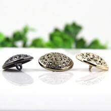10PCS Clothes Button - Retro Hollow Sewing Button Shank Round Shaped Metal Buttons, DIY Decorative Buttons For Crafts, Vintage Buttons For Clothing Sewing & Knitting Supplies. - Gold - View 4