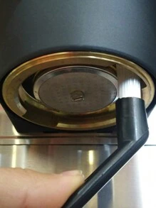 1pc Black Nylon Material Plastic Handle L-Shaped Design Coffee Machine Cleaning Brush, Modern Minimalist Style Multipurpose Keyboard Kitchen Detail Brush Suitable For Home Kitchen, Study Room, Balcony, Office, Coffee Shop, Dessert Shop, Hotel, Restaurant, Kitchen. - Black - View 1