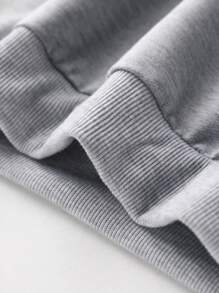 年轻男孩休闲街头服饰徽标印花圆领运动衫，秋冬季 - 灰色 - 查看 3