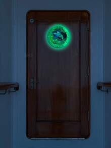 1張可拆式夜光貼紙,夜光船窗和牆面裝飾貼紙 - 綠色發光版 - 查看 4