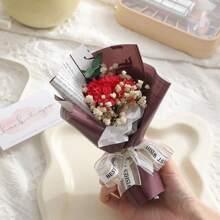 1束迷你玫瑰和康乃馨花束,適用於情人節和教師節的玫瑰和康乃馨迷你花束,永生花迷你花束派對小禮物,適用於情人節、教師節、生日等 - 紅色 - 查看 8