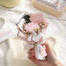 1束迷你玫瑰和康乃馨花束,適用於情人節和教師節的玫瑰和康乃馨迷你花束,永生花迷你花束派對小禮物,適用於情人節、教師節、生日等 - 紅色 - 查看 7