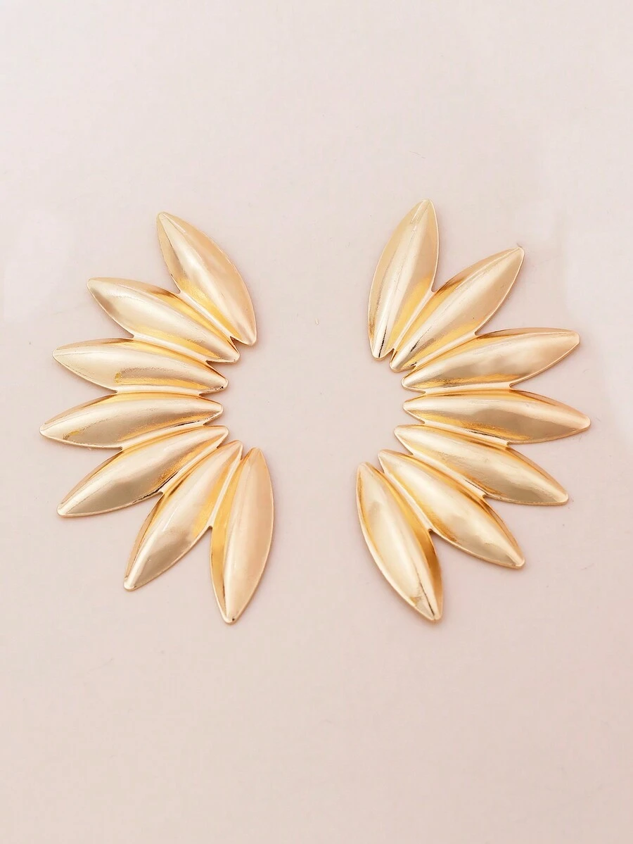 1對愛心耳環,歐美跨境流行新飾品,金屬質感,光澤心形,甜美風格,簡單的耳飾配件 - 金黃色 - 查看 1