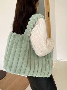 1只綠色絨布條紋設計手提包,大容量和毛茸茸的球,適合女性日常使用 - 綠色 - 查看 1