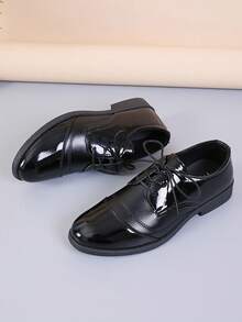 男士商務英式皮鞋,透氣軟底工鞋,適用於正式場合、婚禮、伴郎,以及西裝外套 - 黑色 - 查看 3