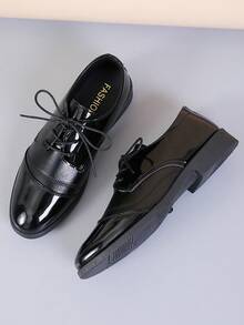 男士商務英式皮鞋,透氣軟底工鞋,適用於正式場合、婚禮、伴郎,以及西裝外套 - 黑色 - 查看 2