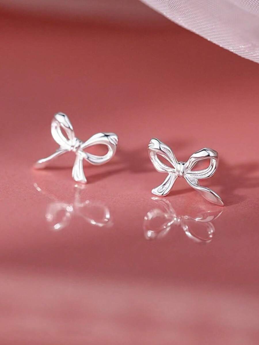 1 對時尚簡約別緻蝴蝶結耳環 - 銀色 - 查看 1